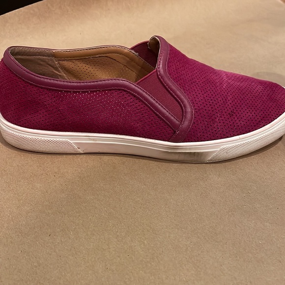 Halogen Slip on Sneakers - Picture 3 of 5